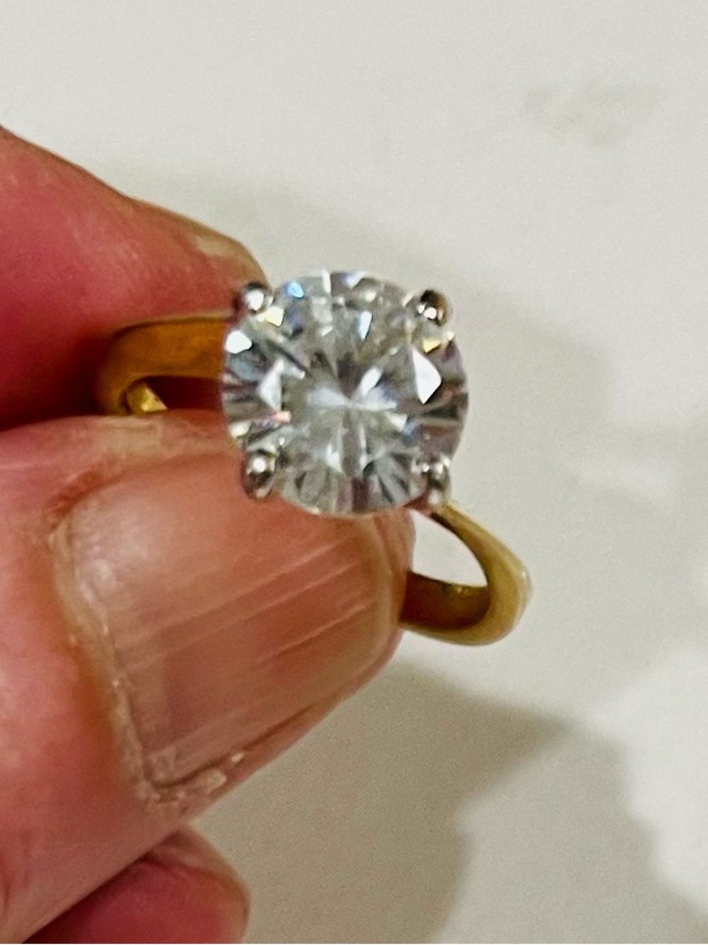 2 Carat Look Solitaire Ring 14K Gold Electroplated Size 6.25 - Picture 15 of 16